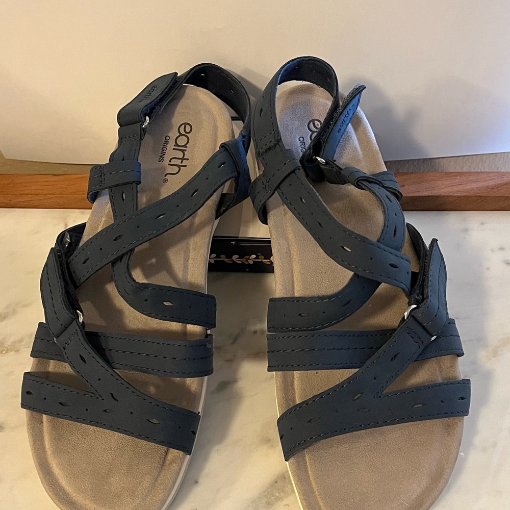 Earth Origins Sandals 11W Navy Blue EUC